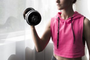 Beneficios del entrenamiento con pesas para la salud mental